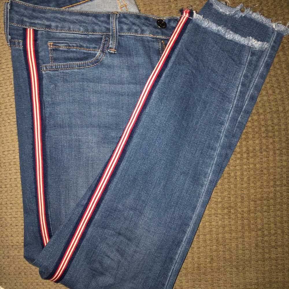 JustBlack Women’s Jeans